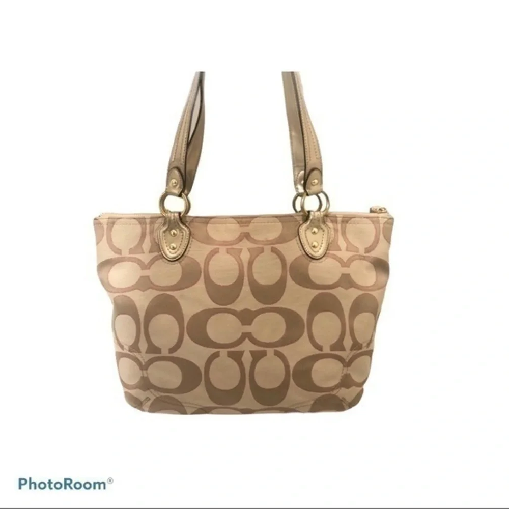 Coach vintage y2k signature pink poppy signature metallic bag